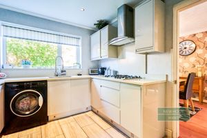 Photo 32- click for photo gallery